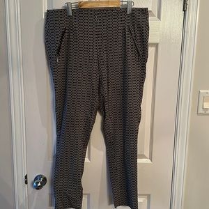 Black and cream patterned dress pants